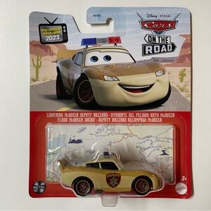 Disney Pixar cars- on the road series- LIGHTNING McQUEEN DEPUTY HAZZARD